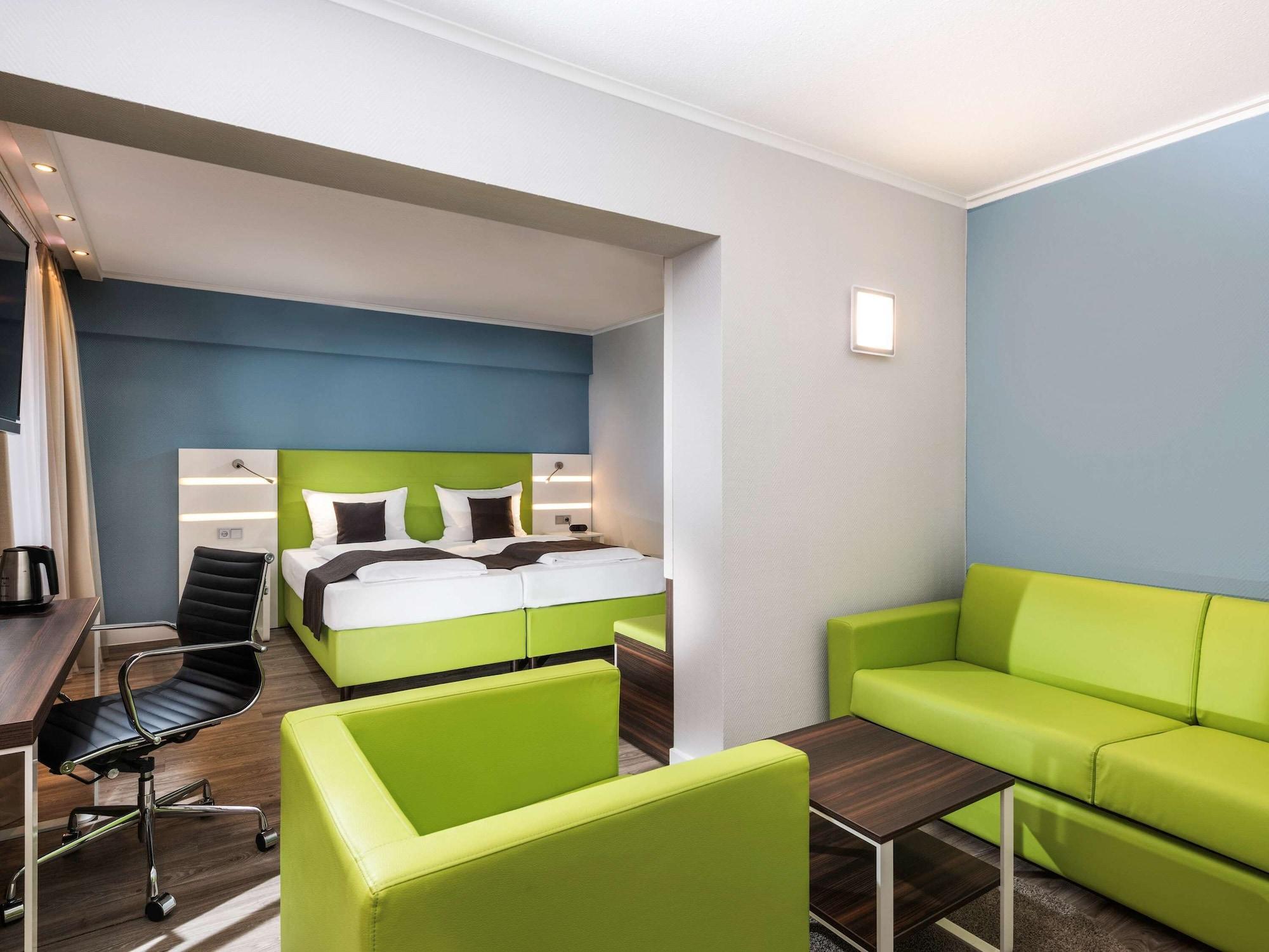 Ibis Styles Offenburg City Экстерьер фото