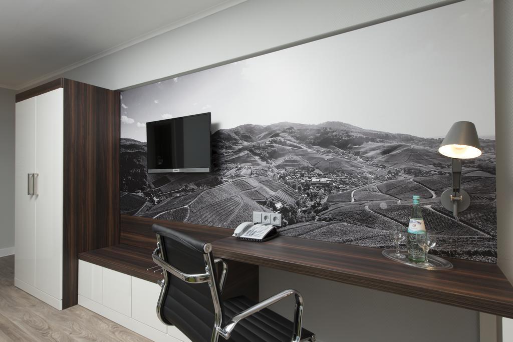 Ibis Styles Offenburg City Экстерьер фото